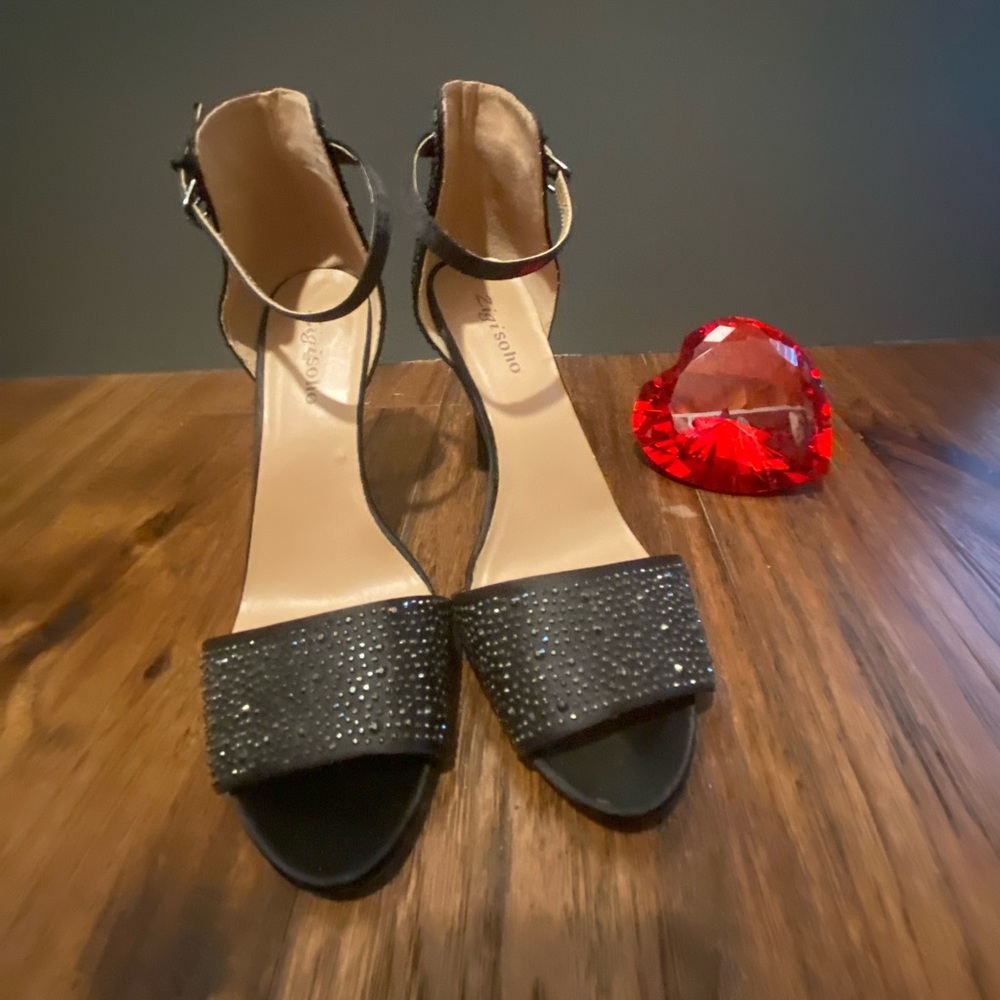 Zigisoho bling heels